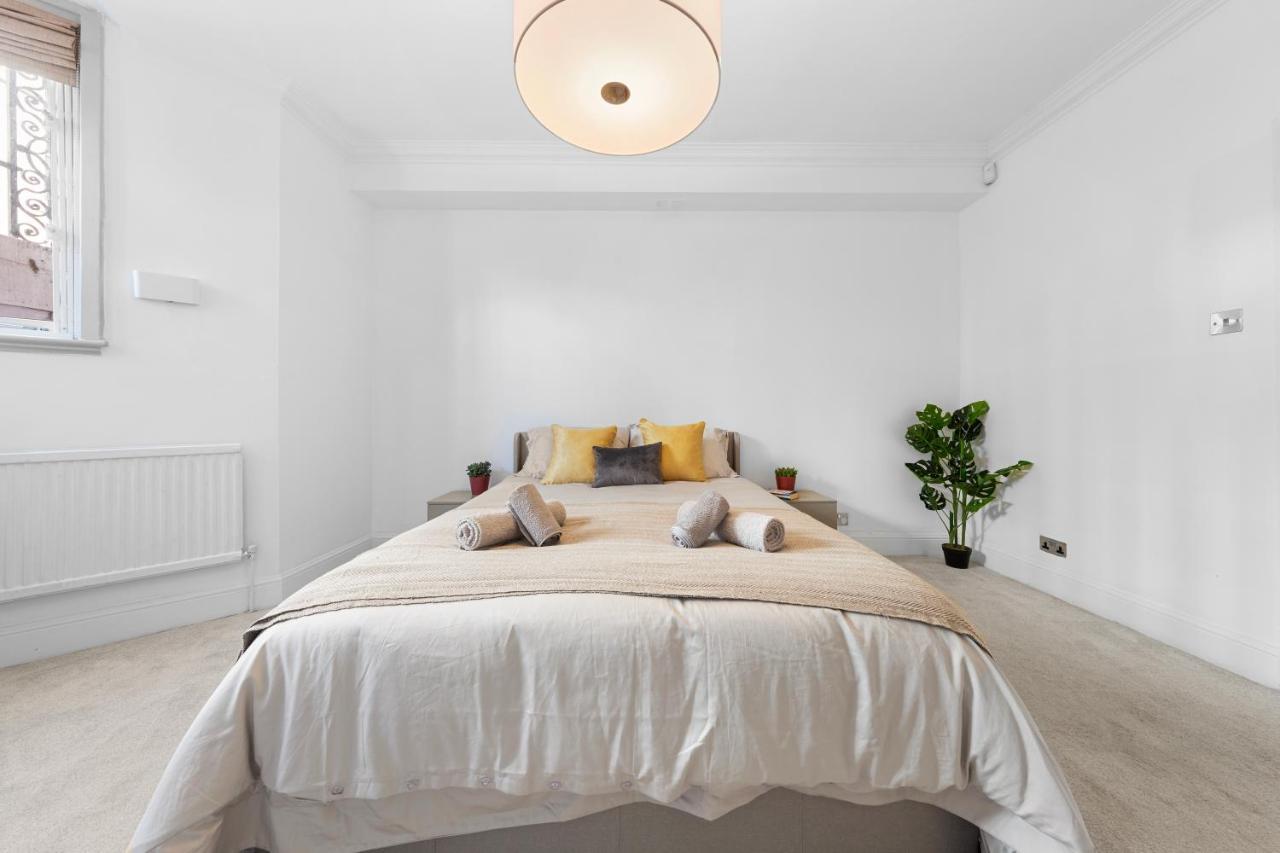 Ferienwohnung Harrods 2 Bed Lux Flat W/Patio London Exterior foto