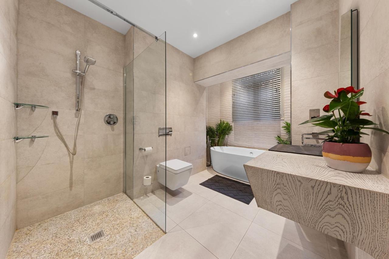 Ferienwohnung Harrods 2 Bed Lux Flat W/Patio London Exterior foto