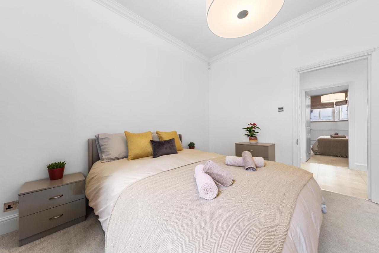 Ferienwohnung Harrods 2 Bed Lux Flat W/Patio London Exterior foto