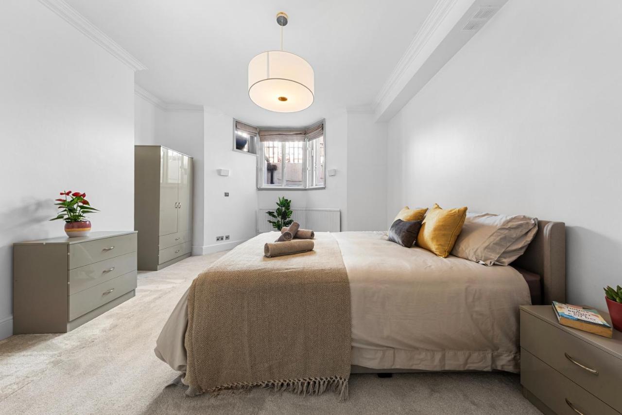 Ferienwohnung Harrods 2 Bed Lux Flat W/Patio London Exterior foto